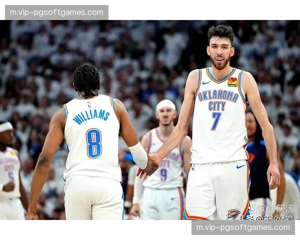 雷霆亚历山大腹部拉伤出战存疑 霍姆格伦需扛起内线